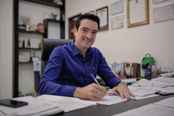 Leonardo Bortolin é prefeito de Primavera do Leste e candidato à presidência da AMM