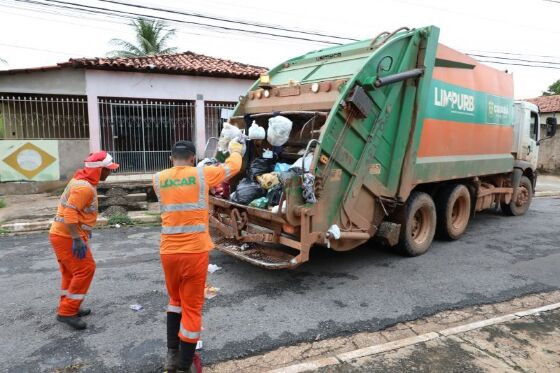 Cobrança da taxa de coleta de lixo começa em agosto.