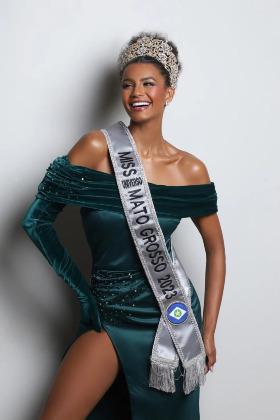 Bárbara é natural de Sinop e conquistou a coroa de Miss Mato Grosso no mês de maio