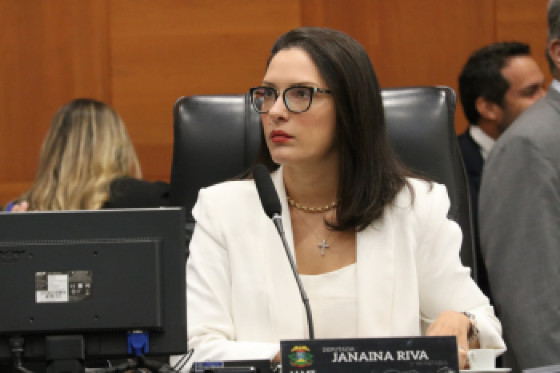 Deputada Janaina Riva deve assumir presidência do MDB em Cuiabá.