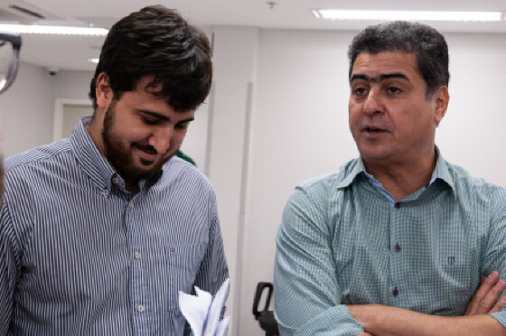 Pai e filho não compareceram ao evento na quinta-feira, 24
