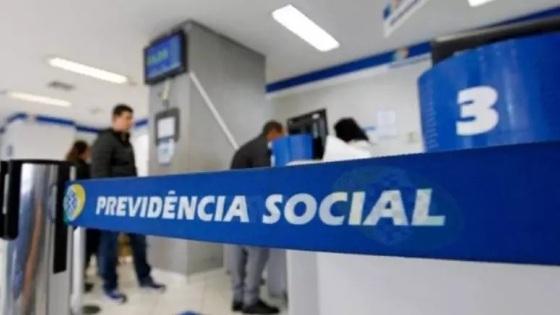 Fraude bilionária é investigada por autoridades.
