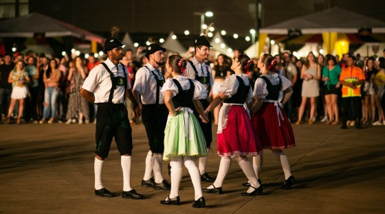 Festa alemã da Louvada deve ter recorde de público nesta edição