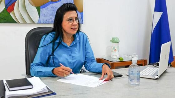 Eliene sanciona benefício que se somarão ao salário de R$ 11,2 mil e à verba indenizatória de R$ 10 mil que os 15 parlamentares já recebem.