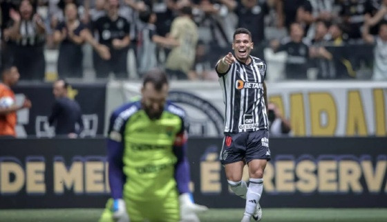 Paulinho gol Cuiabá