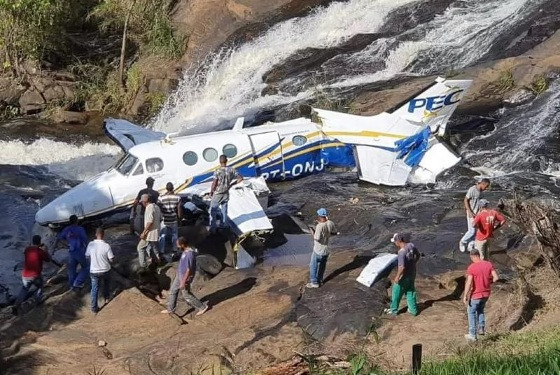 A corporação informou que restou evidenciada a prática de três homicídios culposos por parte do piloto Geraldo Martins de Medeiros e do copiloto da aeronave, Tarcísio Pessoa Viana