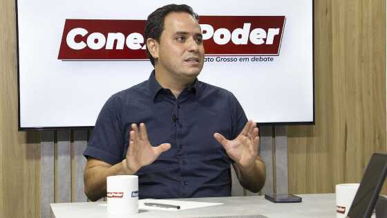 O parlamentar ainda aponta que se “há um prefeito corrupto, há uma Câmara corrupta”.