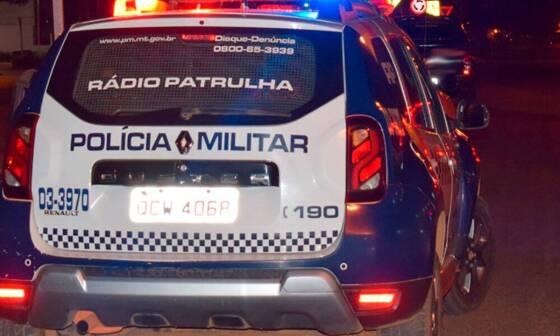 De acordo com informações locais, a PM foi acionada às 17h para atender a ocorrência de homicídio no bairro Esperança