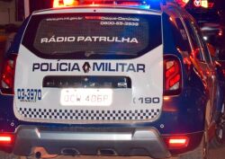 Homem foi capturado em ação da Operação Escudo Feminino após familiares convencerem o suspeito a se entregar. 