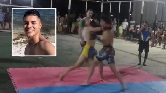 Durante o combate, o jovem foi atingido no rosto pelo adversário e desmaiou.