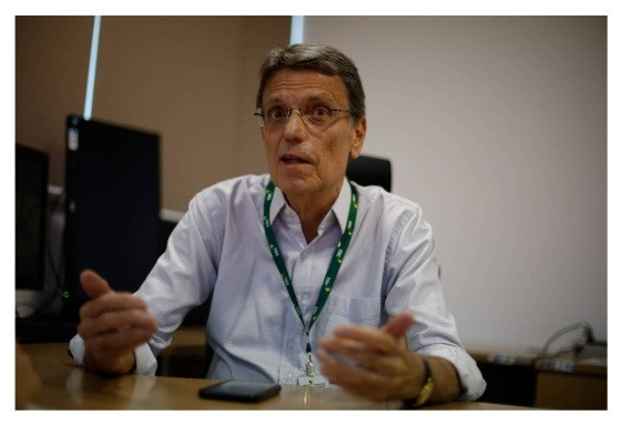 Hélio Doyle foi demitido nesta quarta (18)