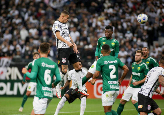 Cuiabá pega o ameaçado Corinthians na quarta