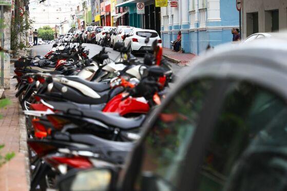 Leitores não concordam com novo sistema de estacionamento rotativo em Cuiabá