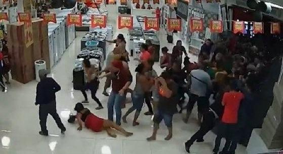 Loja de Macapá, no Amapá, teve confusão devido a promoção