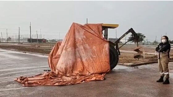 A vítima morreu na hora. 