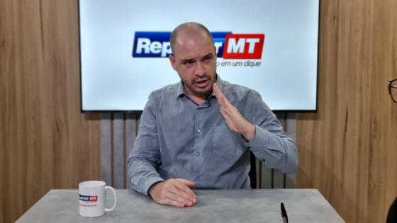 “As rachaduras seguem uma linha linear, o aponta para juntas de contração”, explica Caiubi