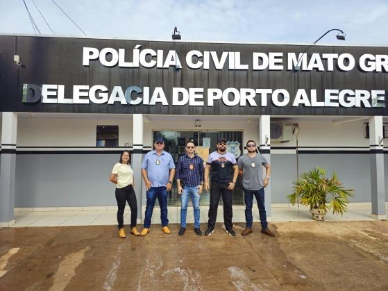 A ação contou com apoio da Delegacia Estadual de Investigações Criminais, equipe de Repressão a Estelionatos e outras Fraudes (GREF/DEIC), da Polícia Civil de Goiás, responsável pelas prisões nas cidades de Goiânia e Aparecida de Goiânia.