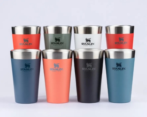 Copos térmicos da marca Stanley
