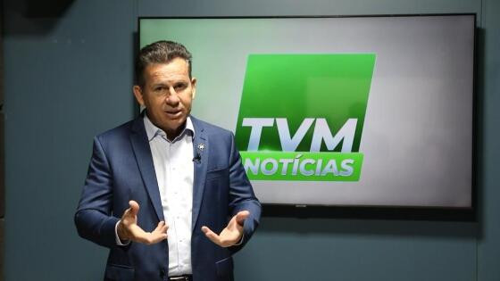 O governador destacou que a meta é atingir 5,5 mil quilômetros de asfalto novo.