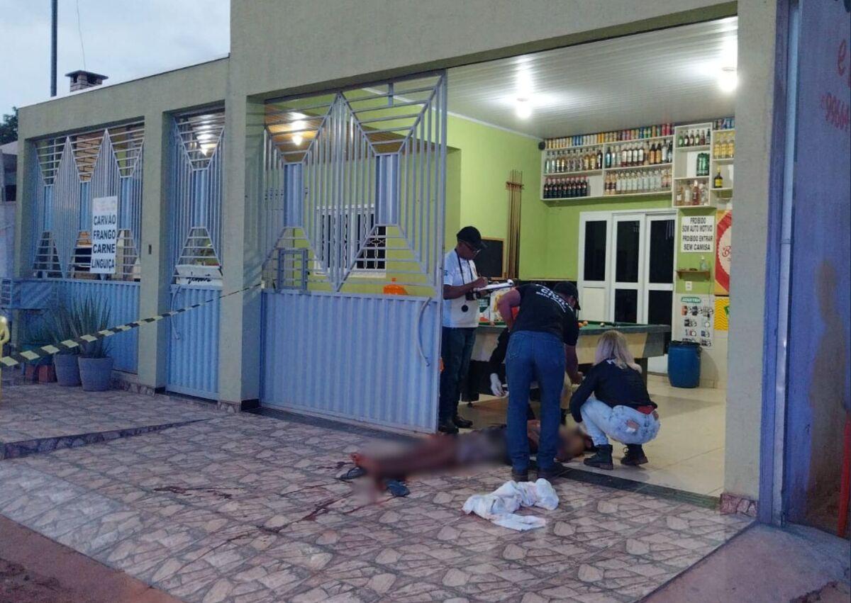 Homem é Morto A Tiros Em Frente De Bar Em Cuiabá Reportermt Mato Grosso Em Um Clique