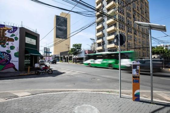 Estacionamento rotativo começou a vigorar na terça-feira (20) e já apresenta diversos problemas.