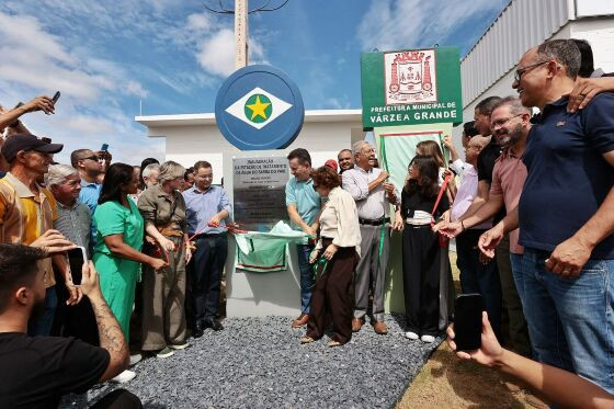 A ETA Barra do Pari foi construída na Estrada da Passagem da Conceição, com capacidade de tratar 250 litros de água por segundo.