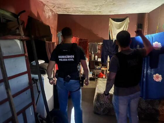 Polícia investiga morador de Goiânia que matava e bebia sangue das vítimas.