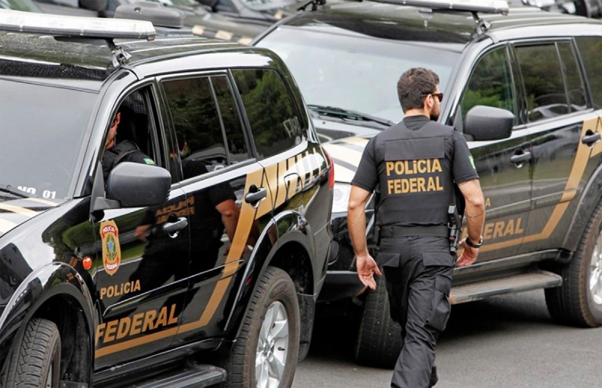 PF cumpre mandados de prisão no Tribunal de Contas em Cuiabá
