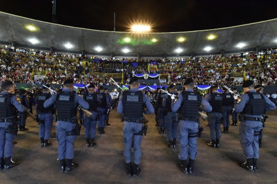 FORMATURA DE POLICIAIS