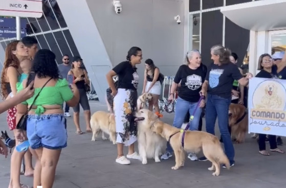 Protesto em aeroporto de Várzea Grande