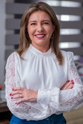 Flavia Moretti, advogada e pré-candidata à prefeitura de Várzea Grande pelo PL
