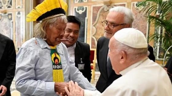 Encontro ocorreu na quinta-feira (16) no Vaticano.