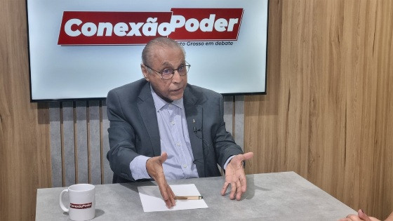 Júlio Campos conta que começou a vida política em 1972 e Bezerra em 1974