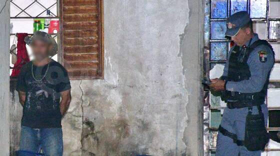 Homem é morto a facadas em Rondonópolis 