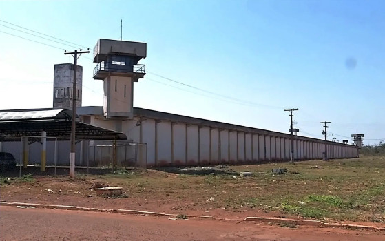 Danilo estava na cela 5 do raio 2 com outros nove detentos.