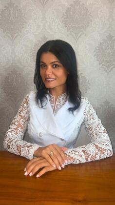 Dr. Daniela Santos é médica ortopedista, especialista em cirurgia de mão e membro da Sociedade Brasileira de Ortopedia e Traumatologia, regional Mato Grosso (SBOT-MT)