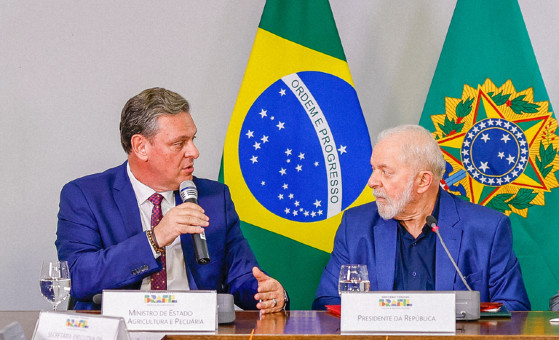 O mau humor do presidente foi demonstrado em uma reunião com o ministro da Agricultura, Carlos Fávaro (PSD)