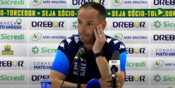 Técnico do Cuiabá afirmou que a confusão no jogo foi uma situação normal.