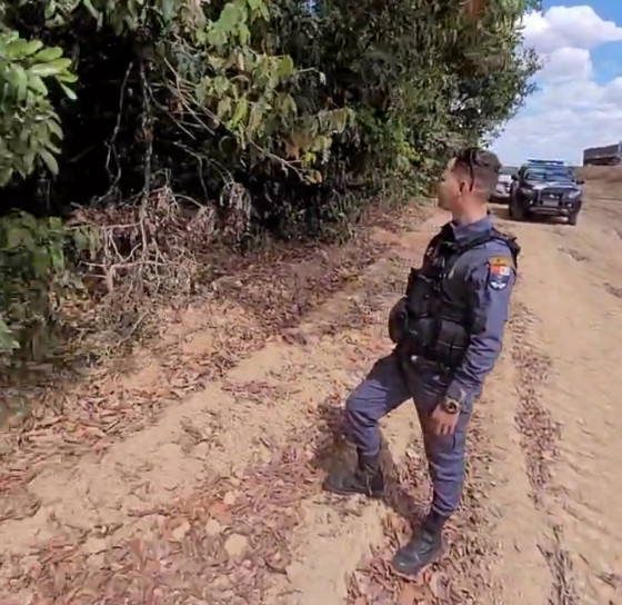 O corpo da vítima foi localizado em uma área de mata perto da divisa de Sorriso com o município de Lucas do Rio Verde.