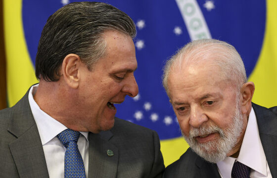 Com o agro insatisfeito e o medo do evento “flopar”, Lula decidiu adiar o anúncio do Plano Safra para o dia 3 de julho.