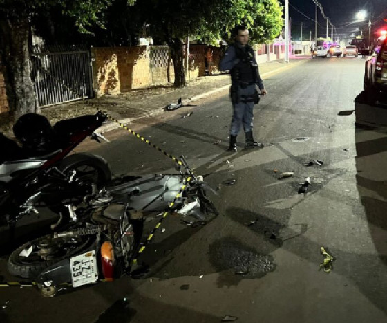 A mulher morreu ainda no local. 