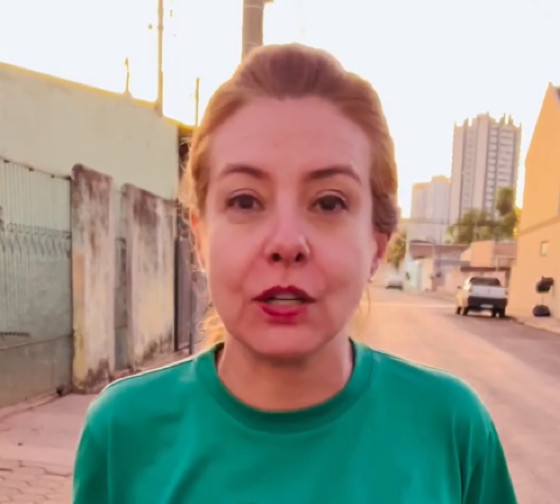Em vídeo Flávia disse que “rasteira” é o que a atual gestão e os Campos fazem com a população de Várzea Grande.