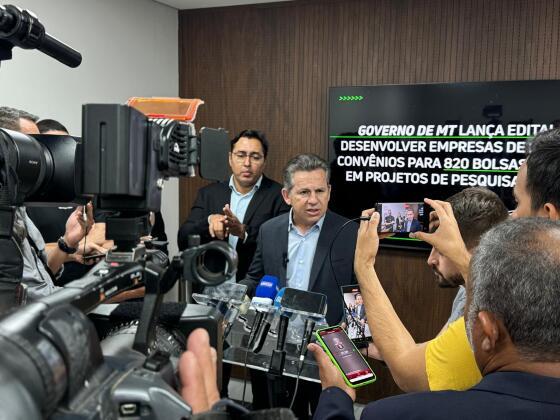 Mauro Mendes participou de primeiro evento público depois de um período de férias.