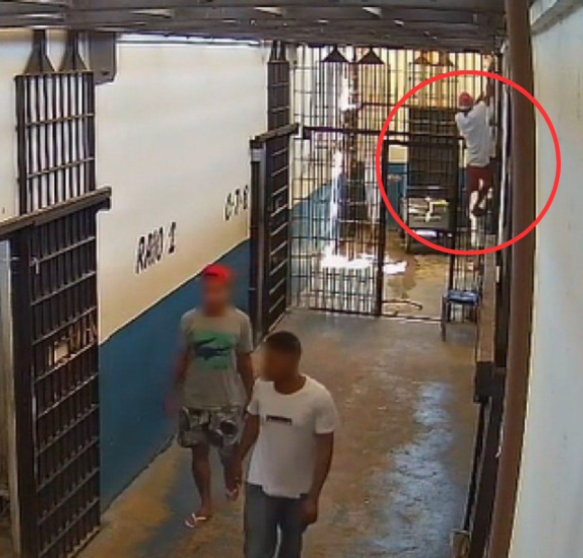Vídeo mostra presos abaixando câmeras antes de espancar transexual em penitenciária | ReporterMT - Mato Grosso em um clique