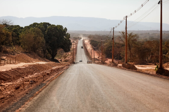 Obras na estrada da Ponte de Ferro( MT-030)