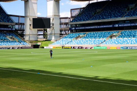 Poucos torcedores acompanharam o Dourado no 1º turno do Brasileirão