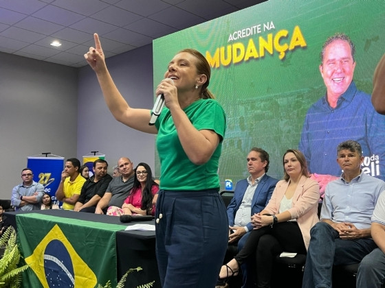 Flávia Moretti, candidata à prefeita do município Várzea Grande pelo PL