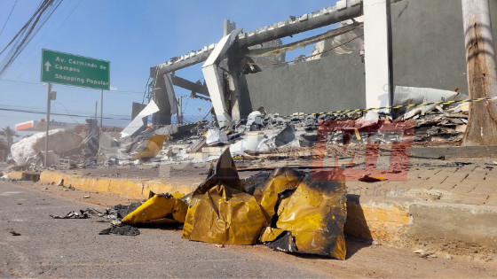 Estrutura foi demolida após incêndio.