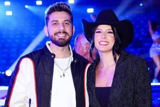 Cantores Ana Castela e Gustavo Mioto 
