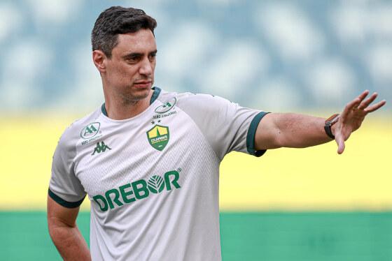 Bernardo Franco técnico do Cuiabá EC